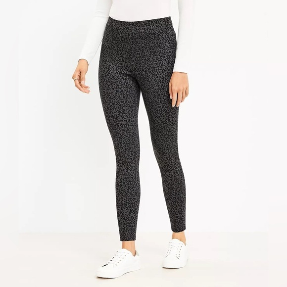 Loft Petite Leopard Print Ponte Leggings - Picture 1 of 9